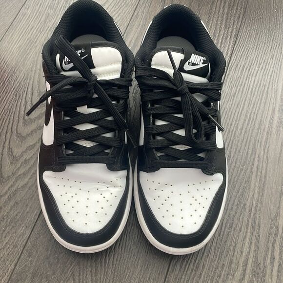 NIKE | Dunk Low Retro White Black Panda - Picture 3 of 14